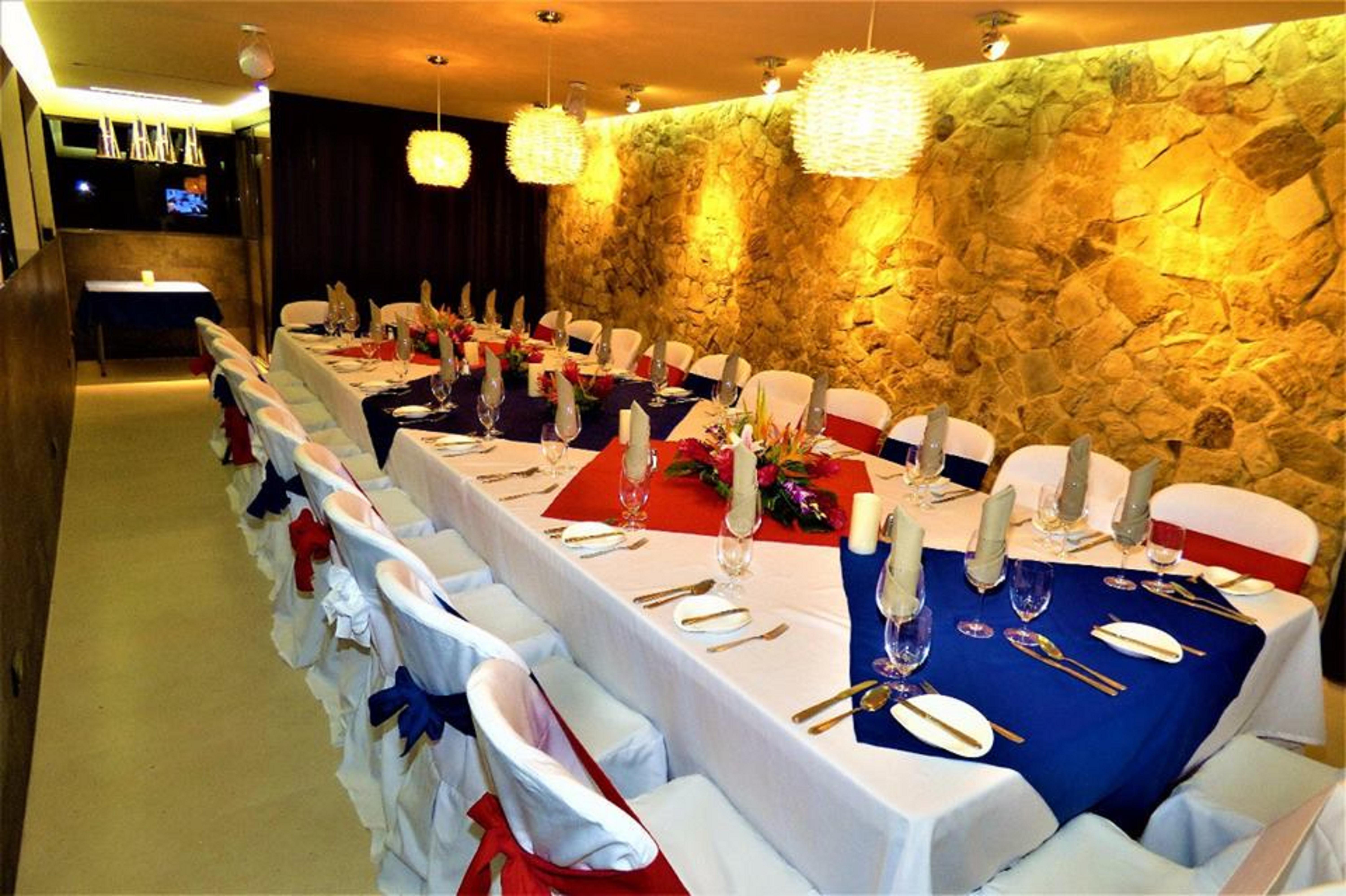 La Mansion Inn مانويل أنطونيو المظهر الخارجي الصورة