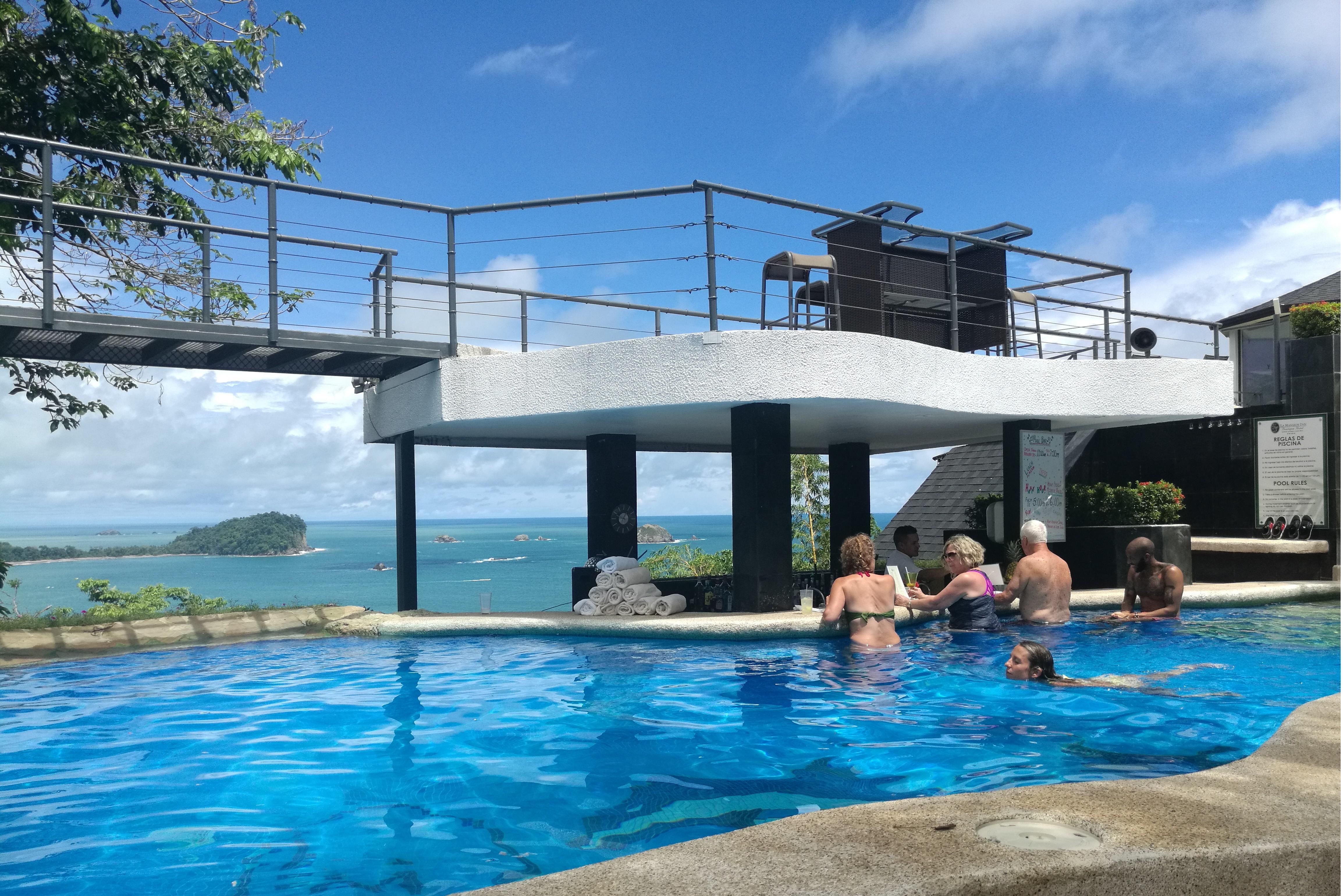 La Mansion Inn مانويل أنطونيو المظهر الخارجي الصورة