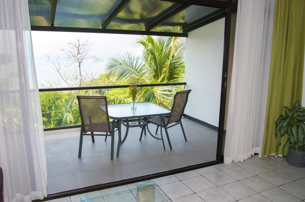 La Mansion Inn مانويل أنطونيو المظهر الخارجي الصورة